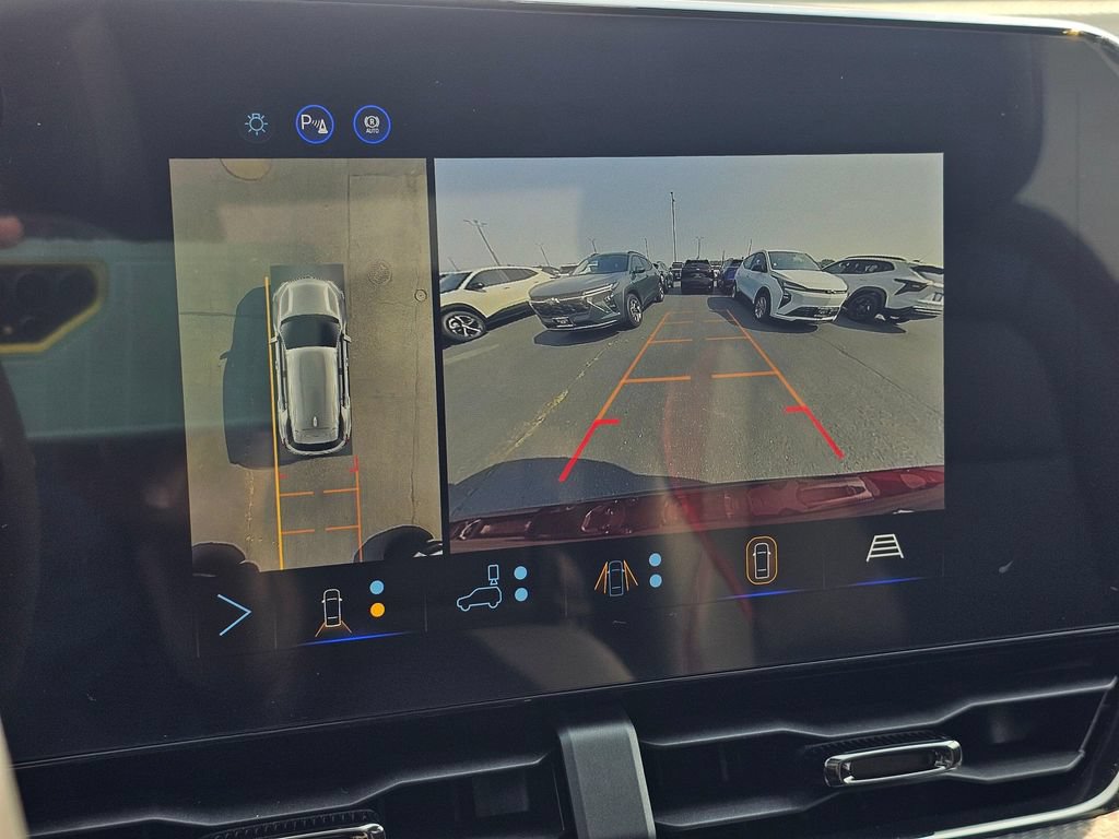 New 2027 Chevrolet Equinox RS w/ Safety and Technology Package AWD/4WD image 25