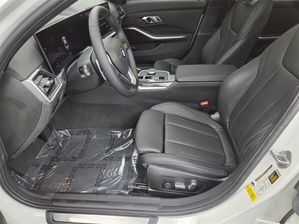Used 2023 BMW 330i Sedan w/ Driving Assistance Package image 27