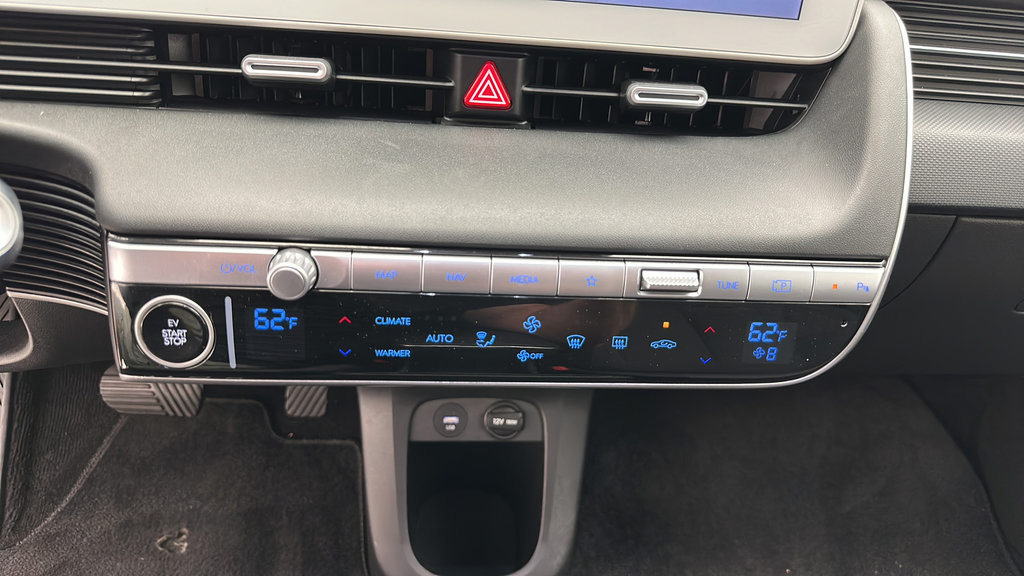 Used 2024 Hyundai Ioniq 5 SEL AWD/4WD image 17