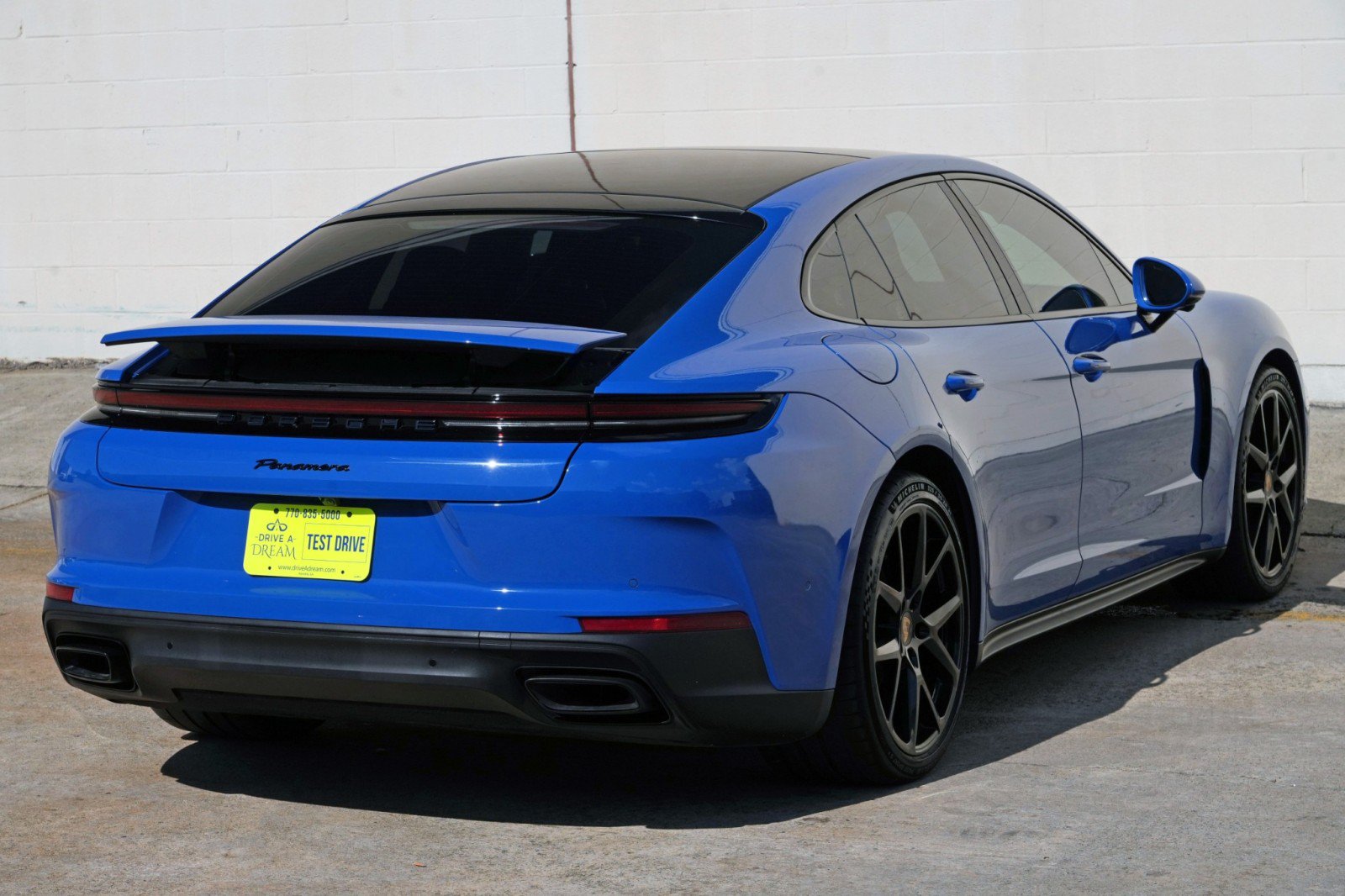 Used 2025 Porsche Panamera w/ Premium Package RWD image 54