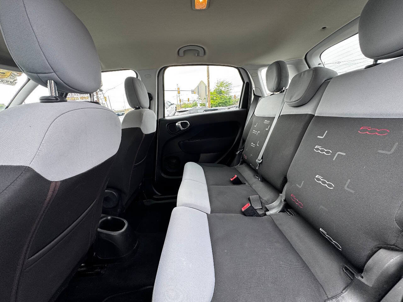 Used 2015 FIAT 500L Pop FWD image 11