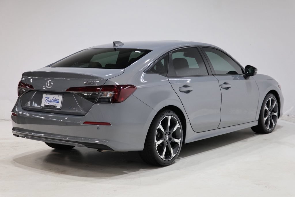 Used 2025 Honda Civic Sport Touring image 7