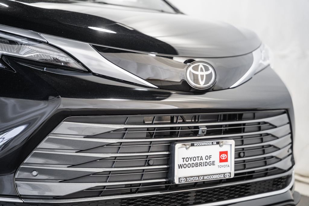 New 2026 Toyota Sienna Platinum image 12