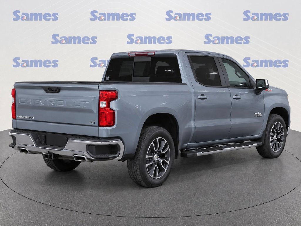 Used 2023 Chevrolet Silverado 1500 LT AWD/4WD image 3