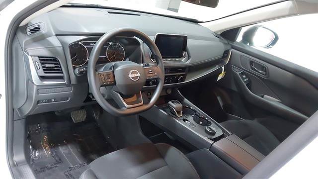 Certified 2025 Nissan Rogue S AWD/4WD image 20