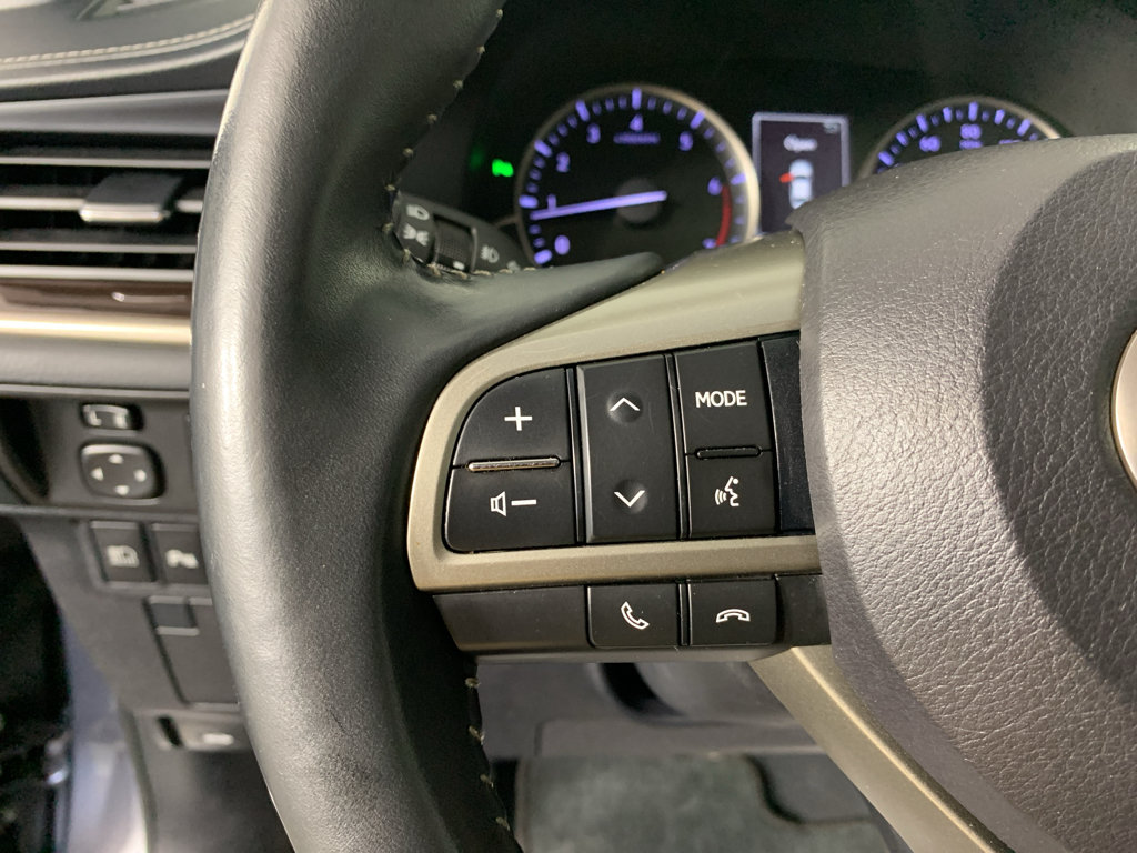 Used 2018 Lexus ES 350 w/ Navigation System Package FWD image 18