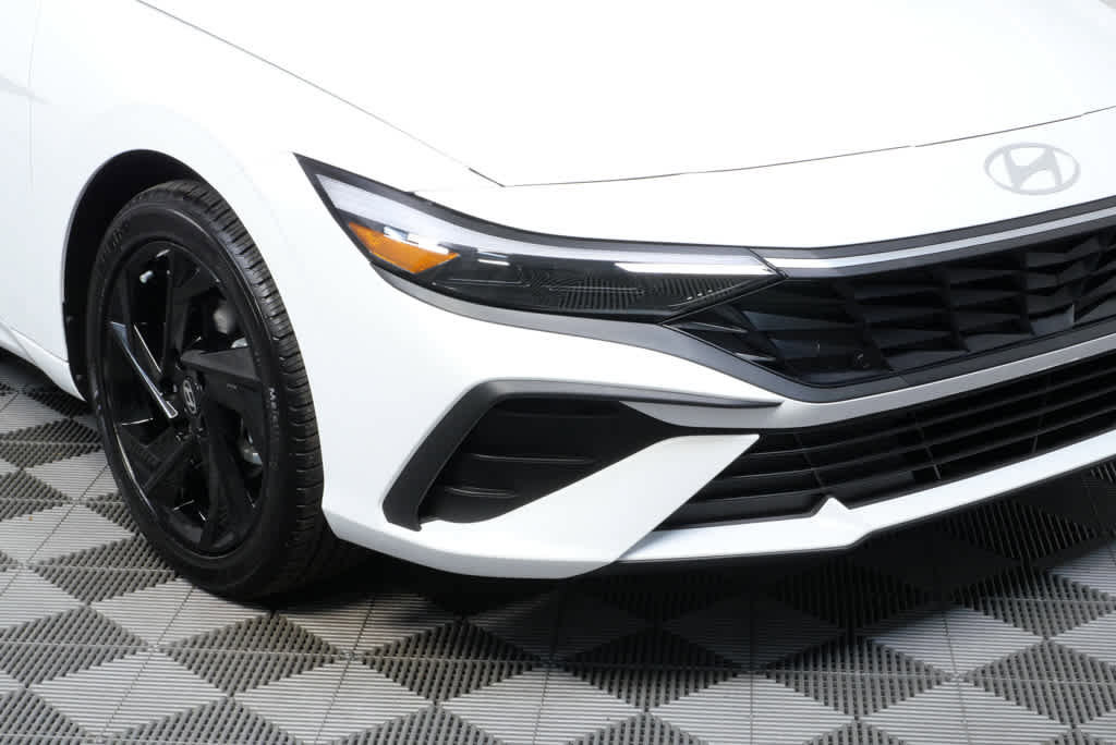 New 2026 Hyundai Elantra Sport image 29