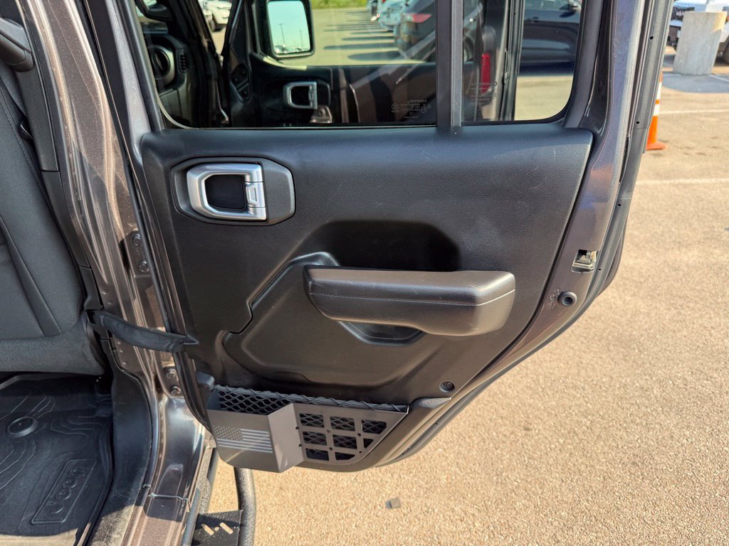Used 2021 Jeep Wrangler Unlimited Sport AWD/4WD image 22