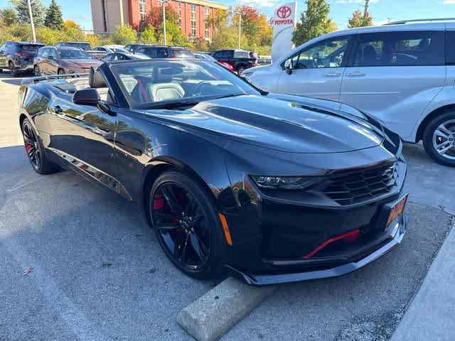 Used 2022 Chevrolet Camaro LT w/ Redline Edition RWD image 2