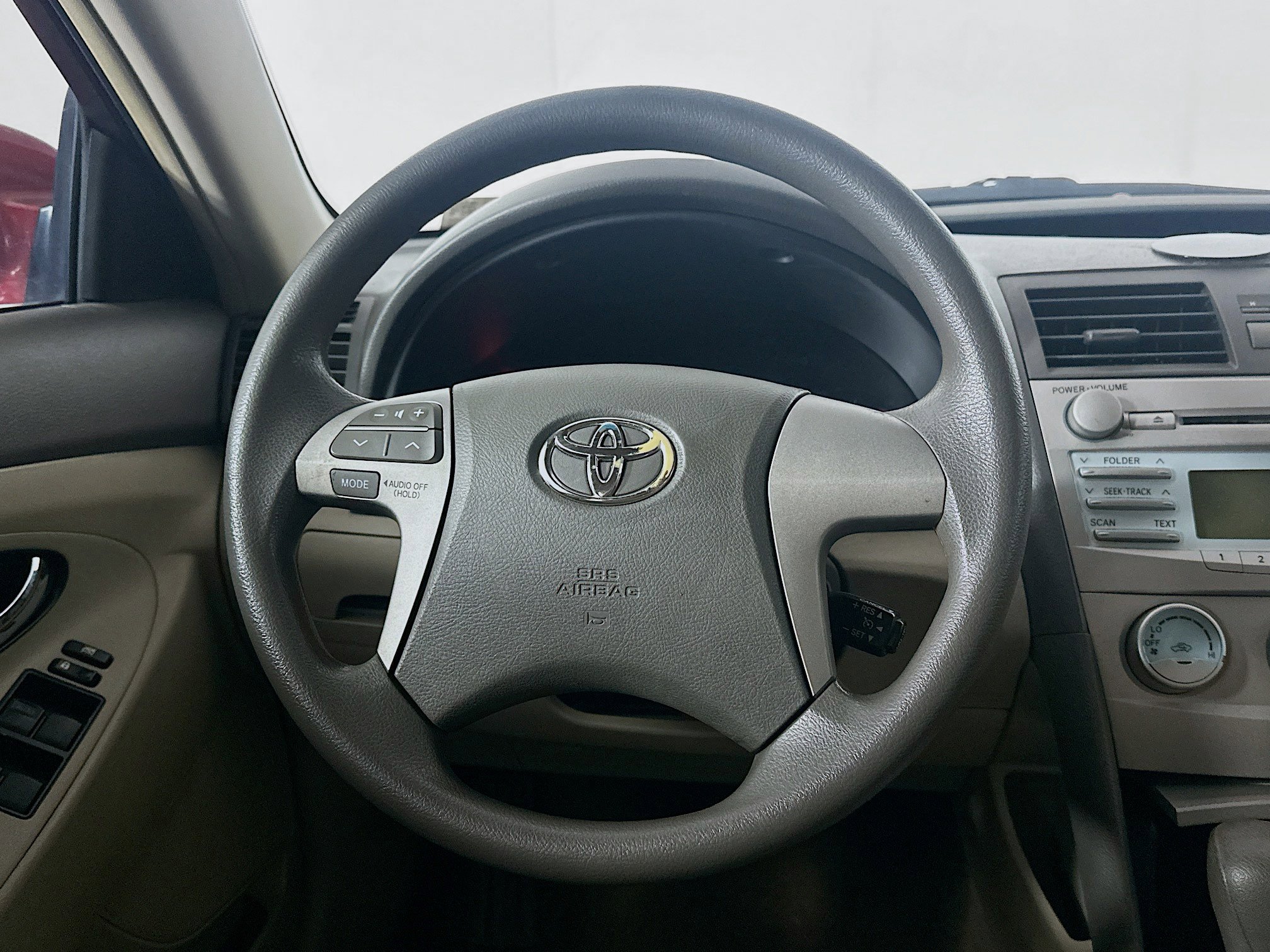 Used 2009 Toyota Camry LE FWD image 17