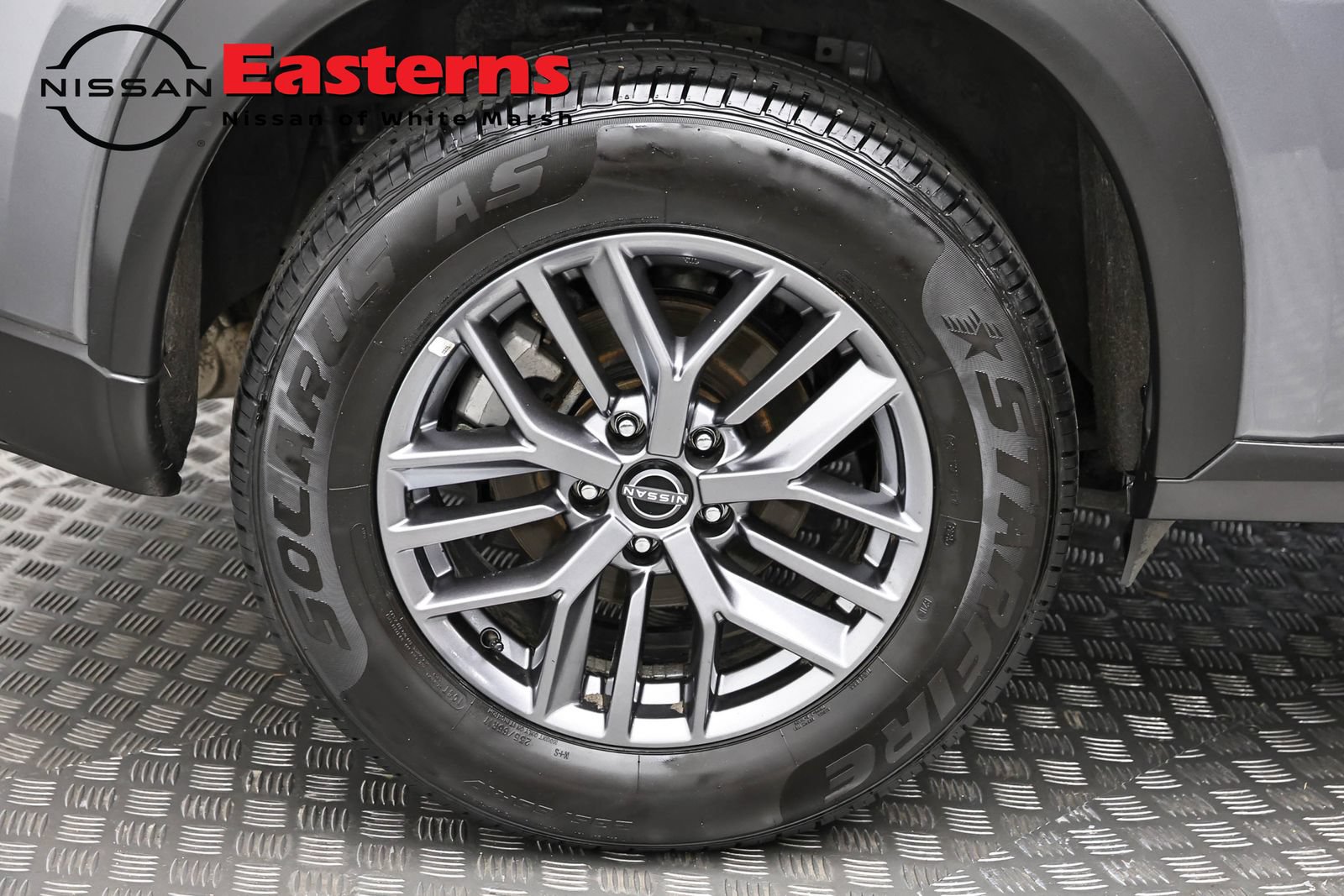 Used 2023 Nissan Rogue S AWD/4WD image 30