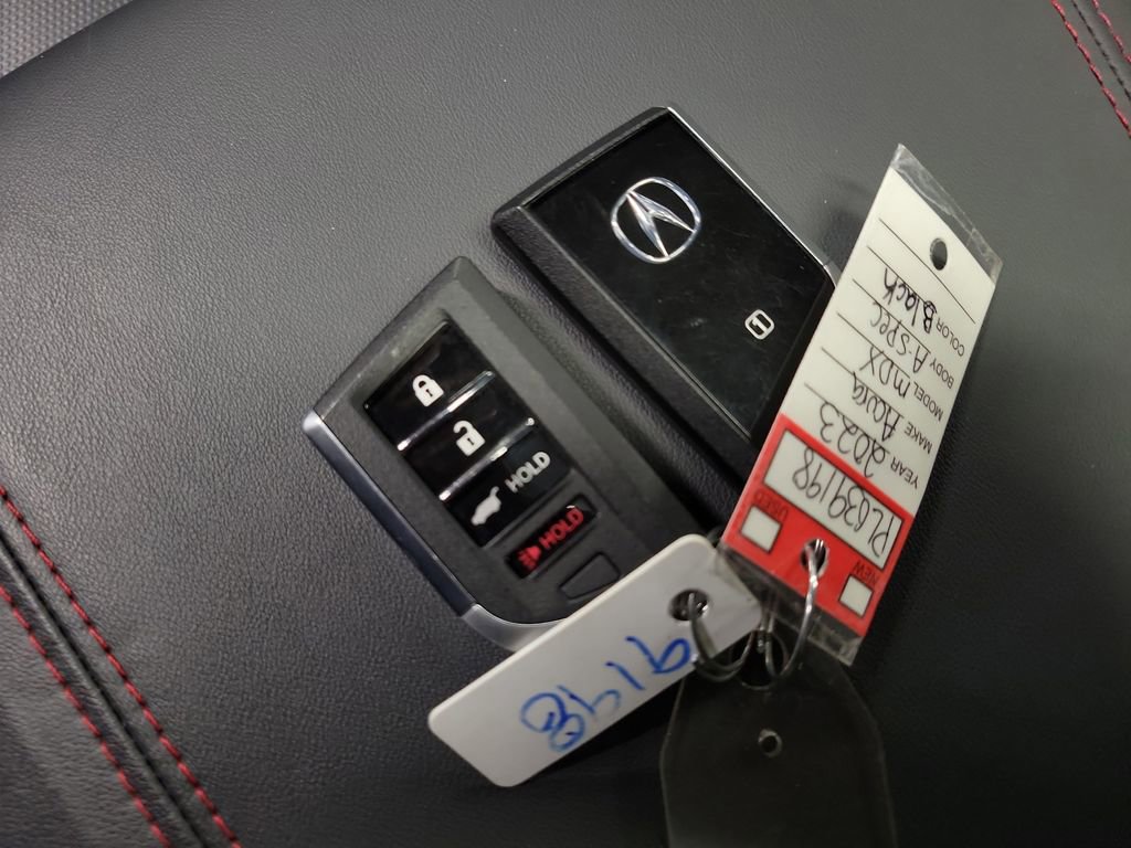 Used 2023 Acura MDX A-Spec image 16