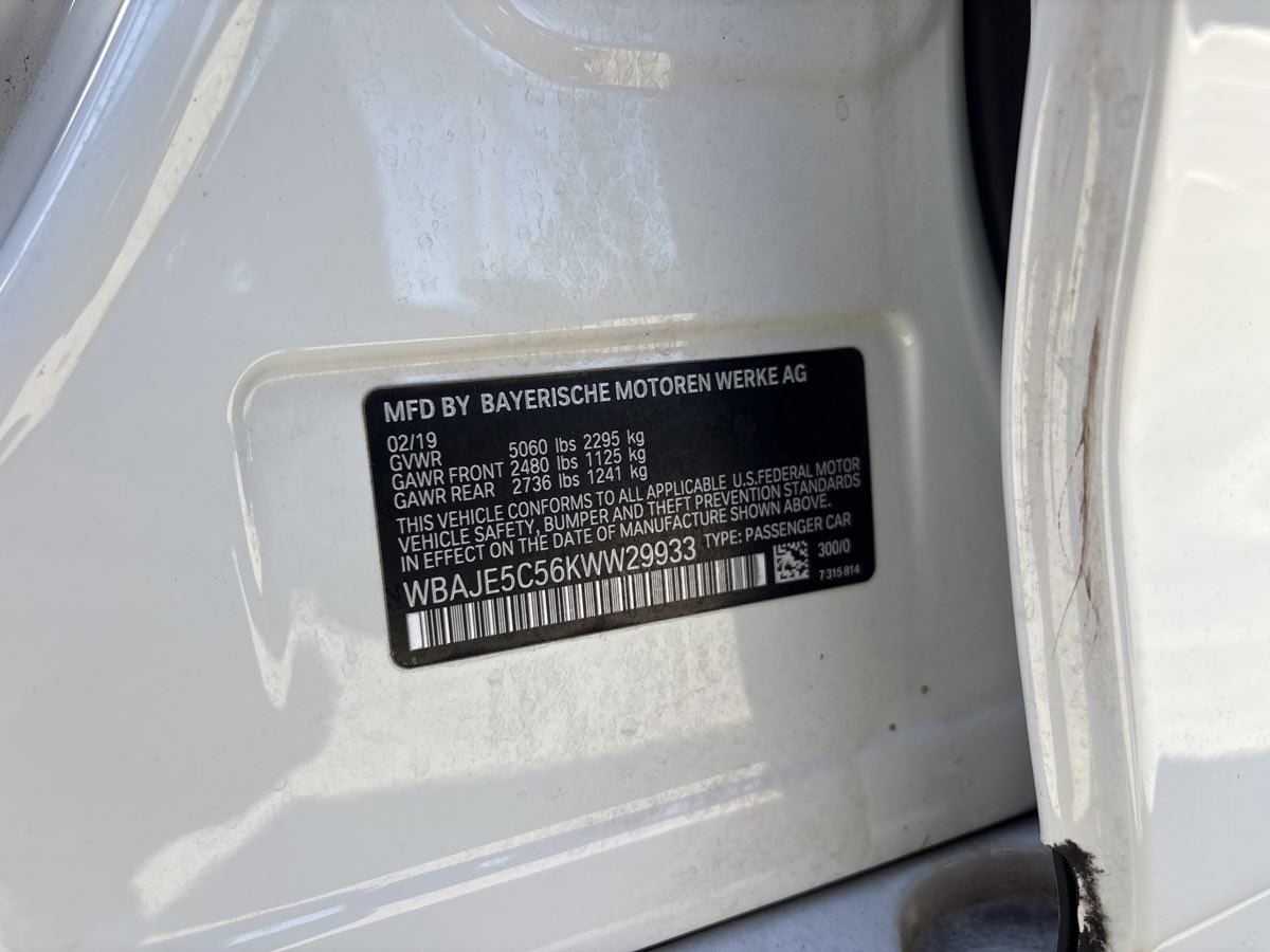 Used 2019 BMW 540i w/ M Sport Package image 31