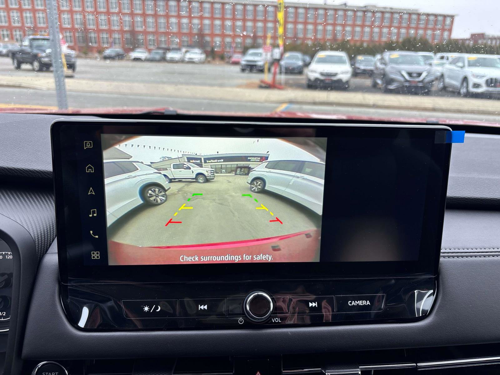 New 2026 Mitsubishi Outlander ES image 9