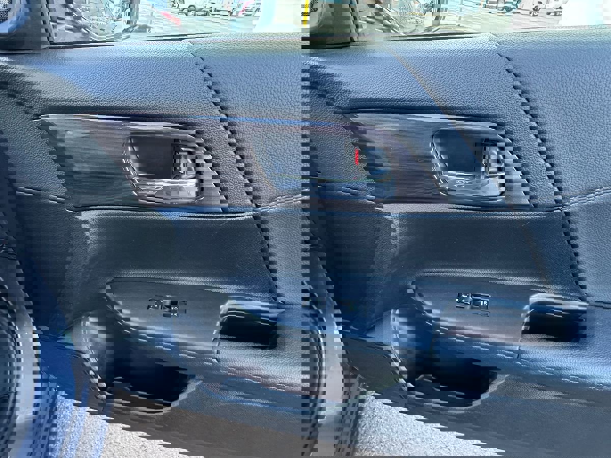 Used 2017 Honda Accord EX-L image 25