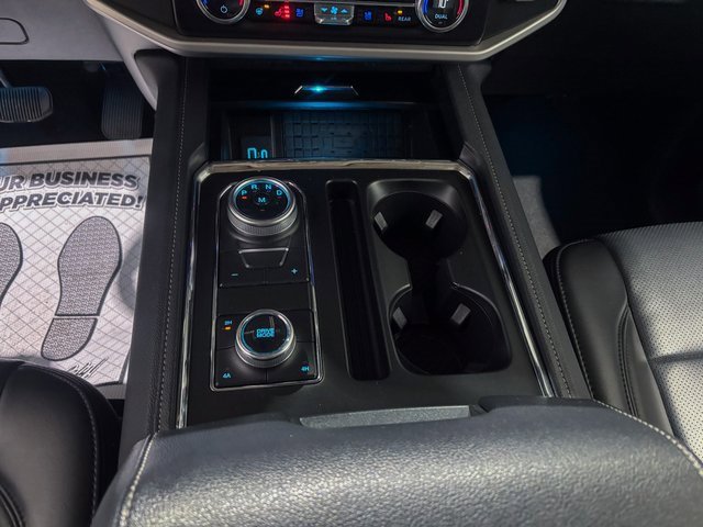 Used 2024 Ford Expedition XLT image 22