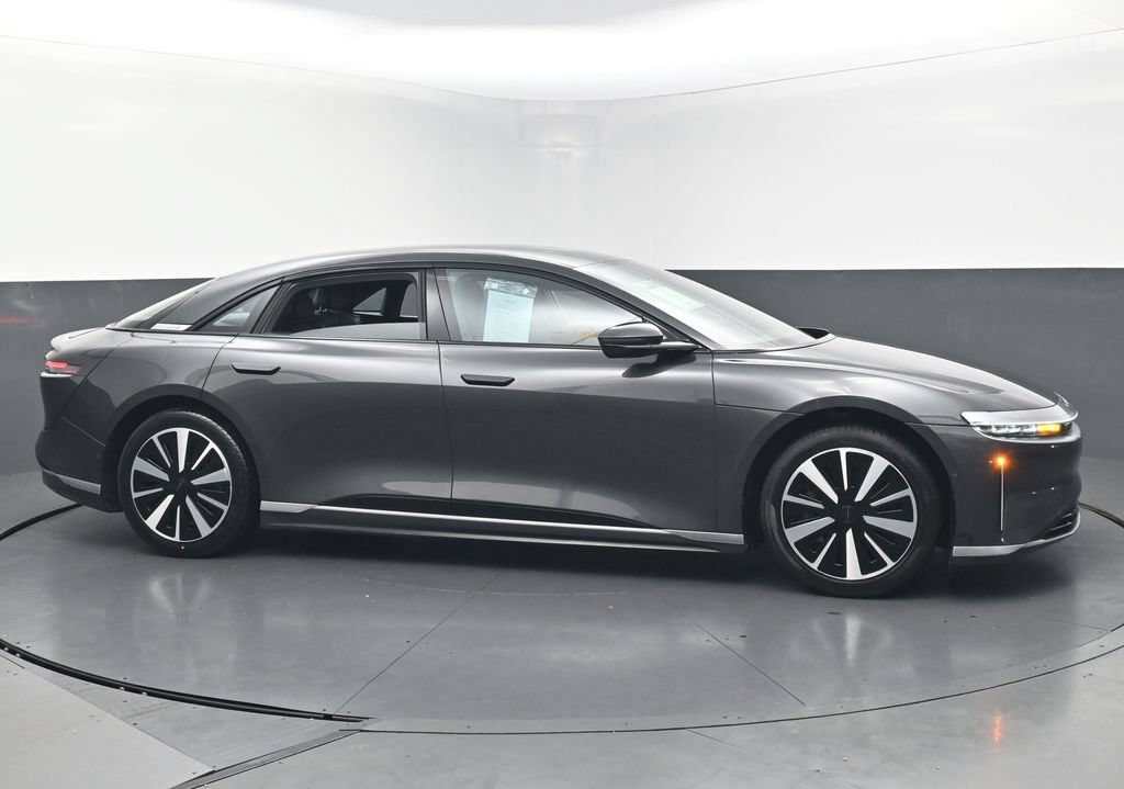 Used 2024 Lucid Air Pure RWD image 46
