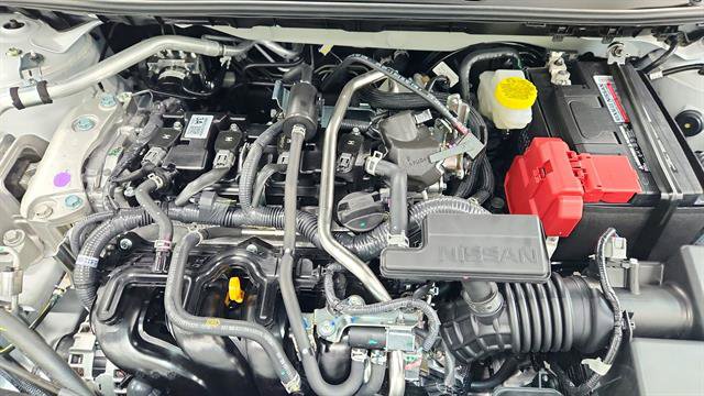 Used 2025 Nissan Sentra S FWD image 31
