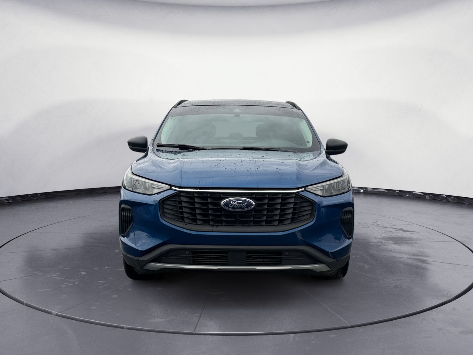 Used 2023 Ford Escape Active w/ Tech Pack #1 FWD image 2