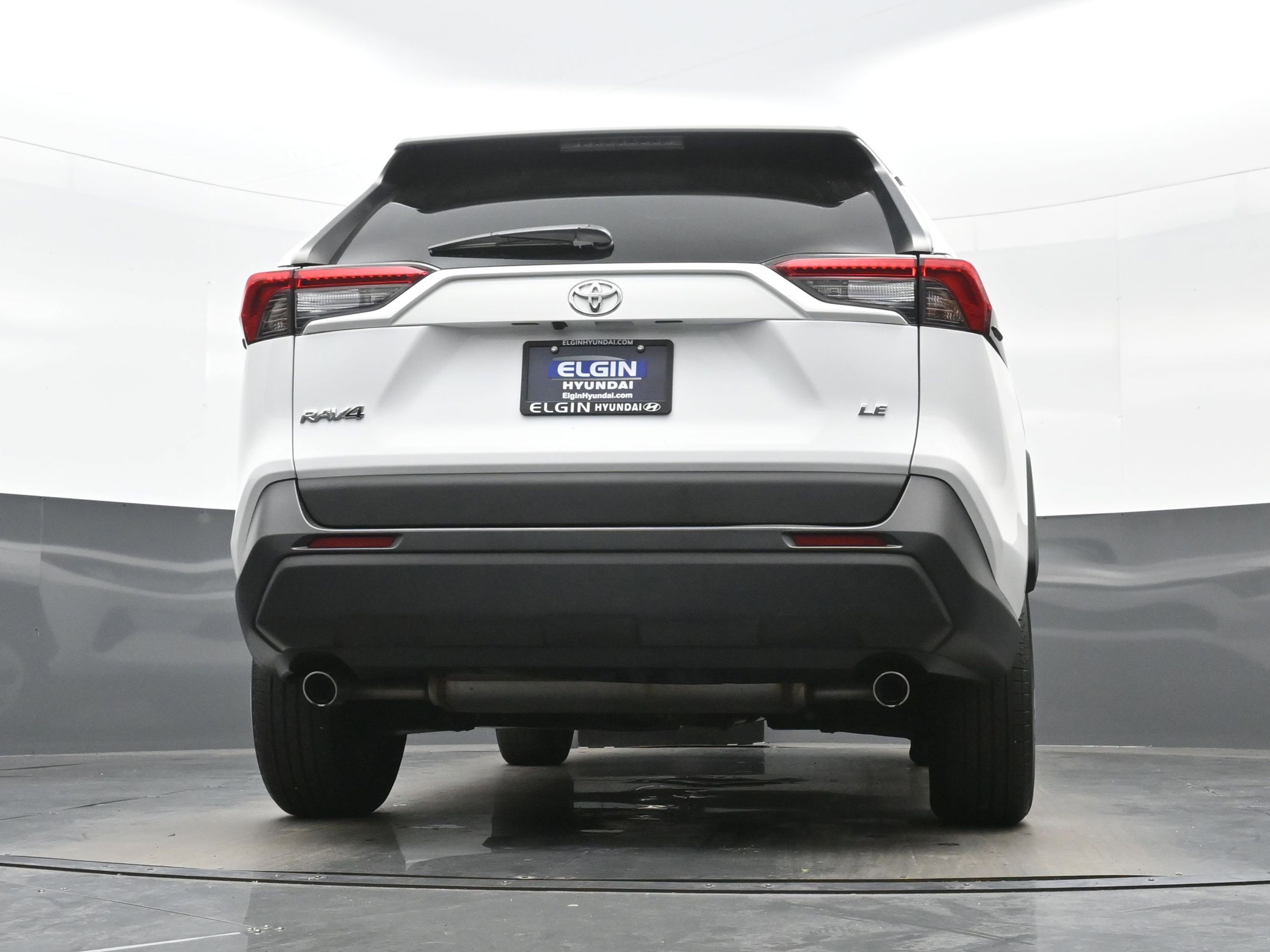 Used 2020 Toyota RAV4 LE w/ All Weather Liner Package FWD image 27