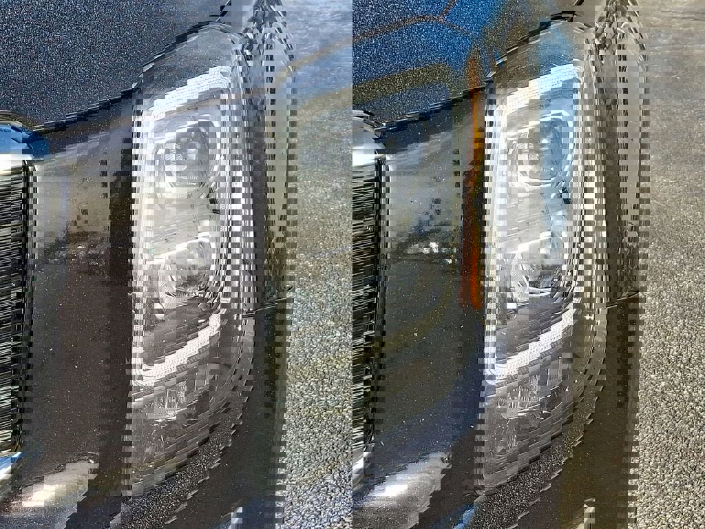 Used 2022 Kia Telluride SX image 11