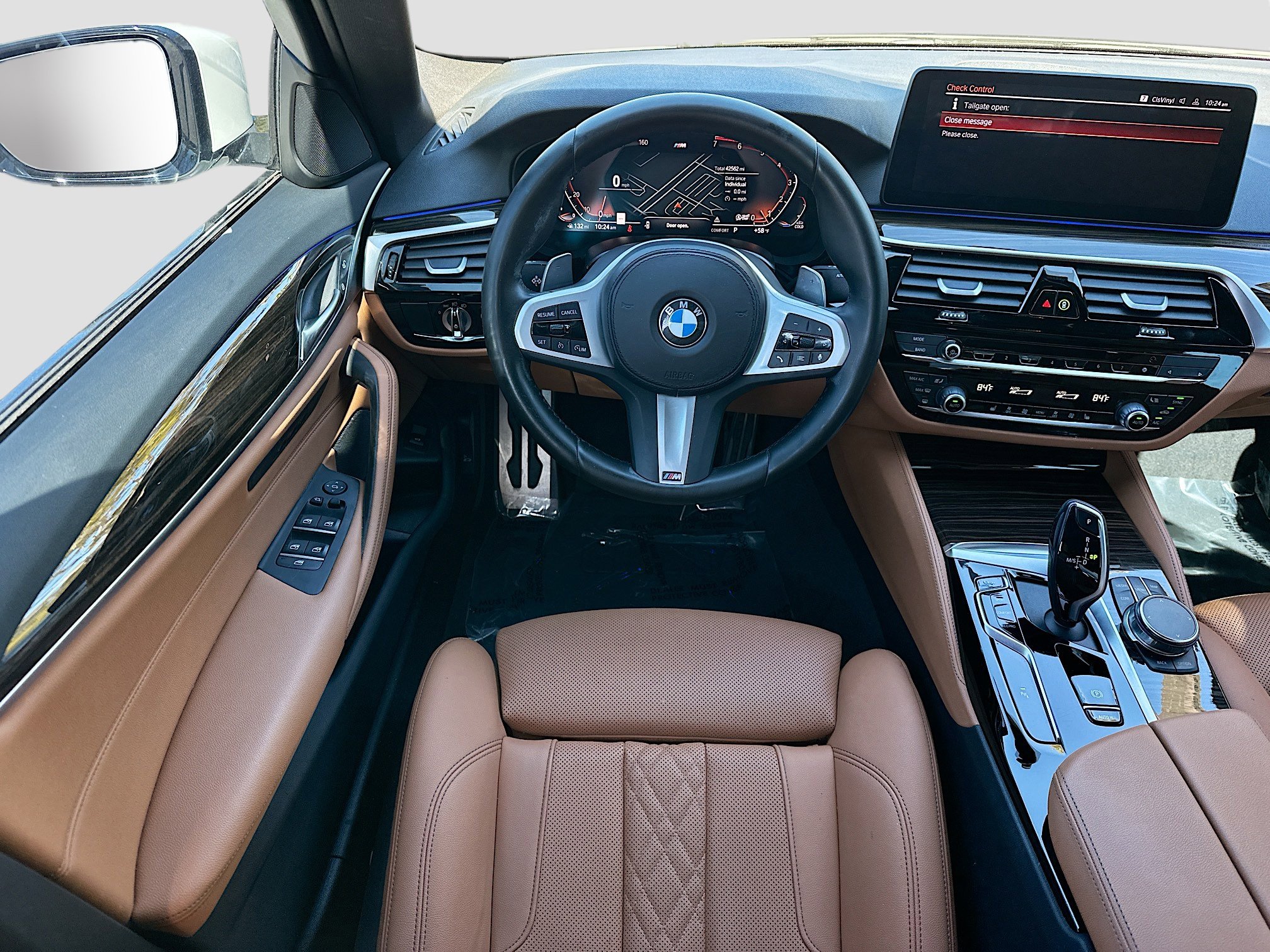 Used 2023 BMW 530i w/ M Sport Package image 23