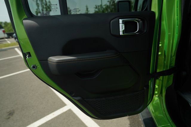 New 2025 Jeep Wrangler Unlimited Rubicon 392 image 13