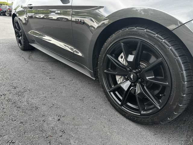 Certified 2017 Ford Mustang GT w/ Black Accent Package RWD image 11