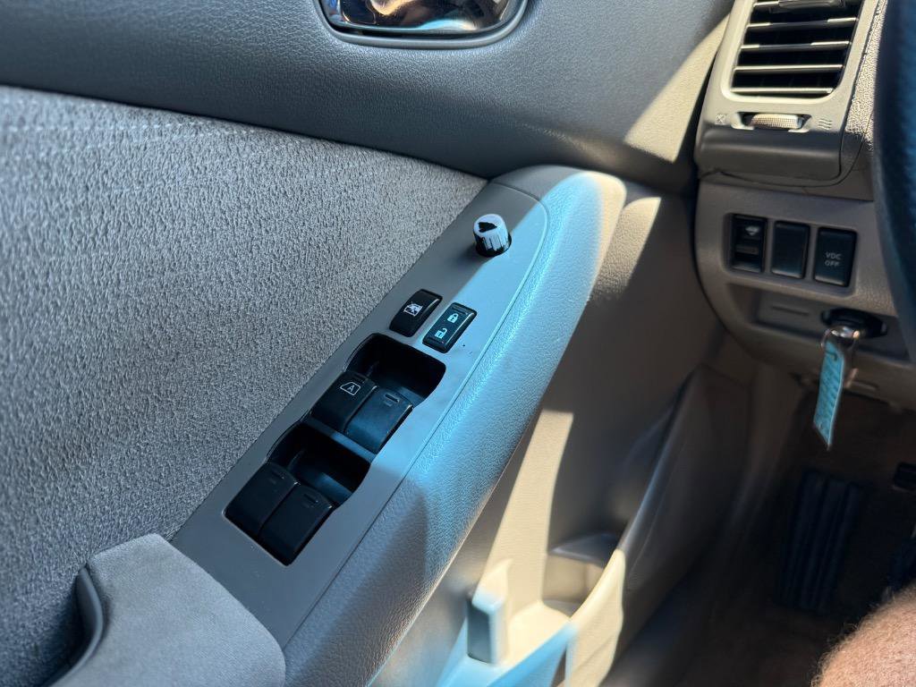 Used 2010 Nissan Altima 2.5 S image 33