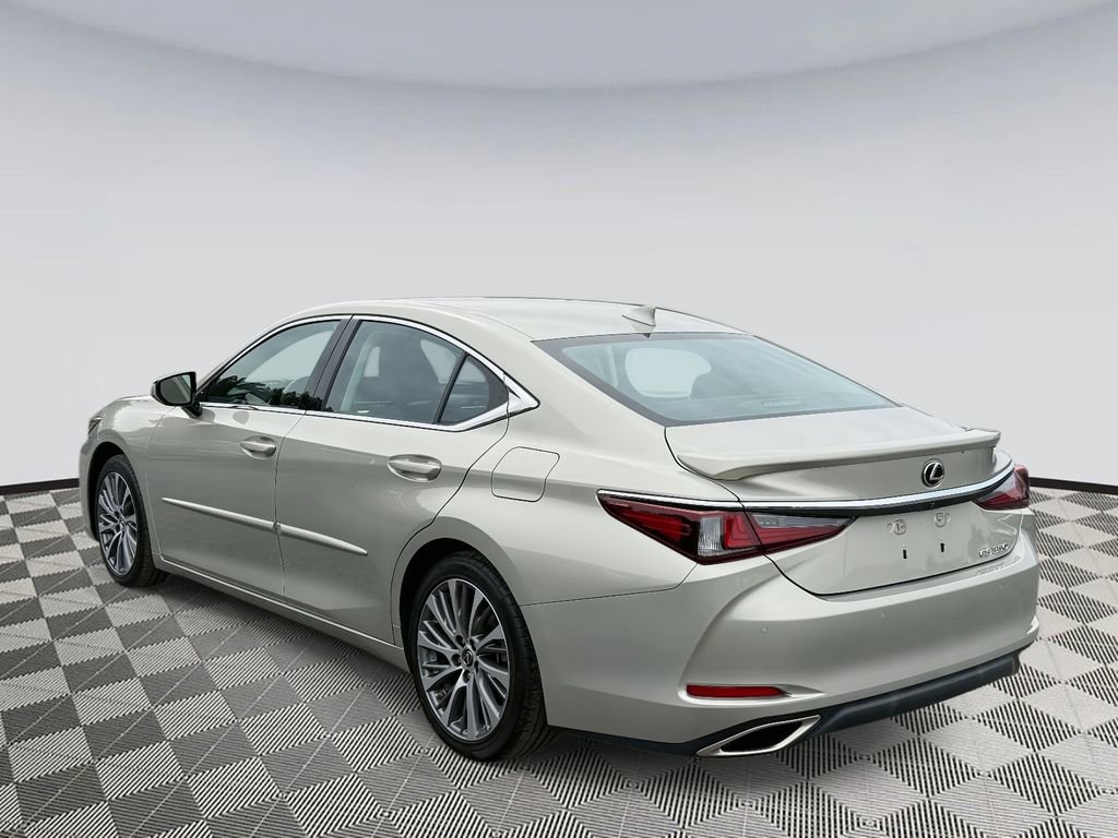 Used 2021 Lexus ES 350 Premium image 4