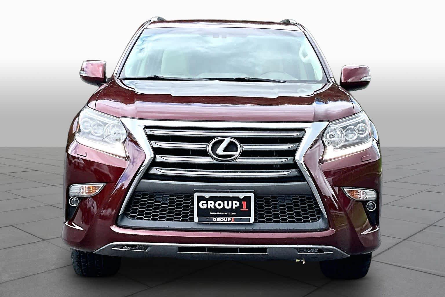 Used 2019 Lexus GX 460 Premium w/ Premium Package AWD/4WD image 4