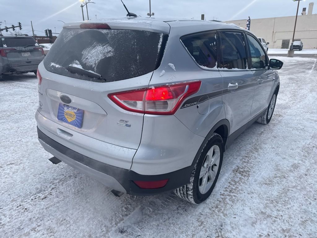 Used 2014 Ford Escape SE image 9
