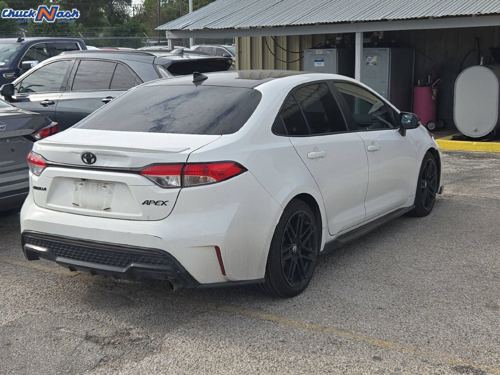 Used 2021 Toyota Corolla SE FWD image 4