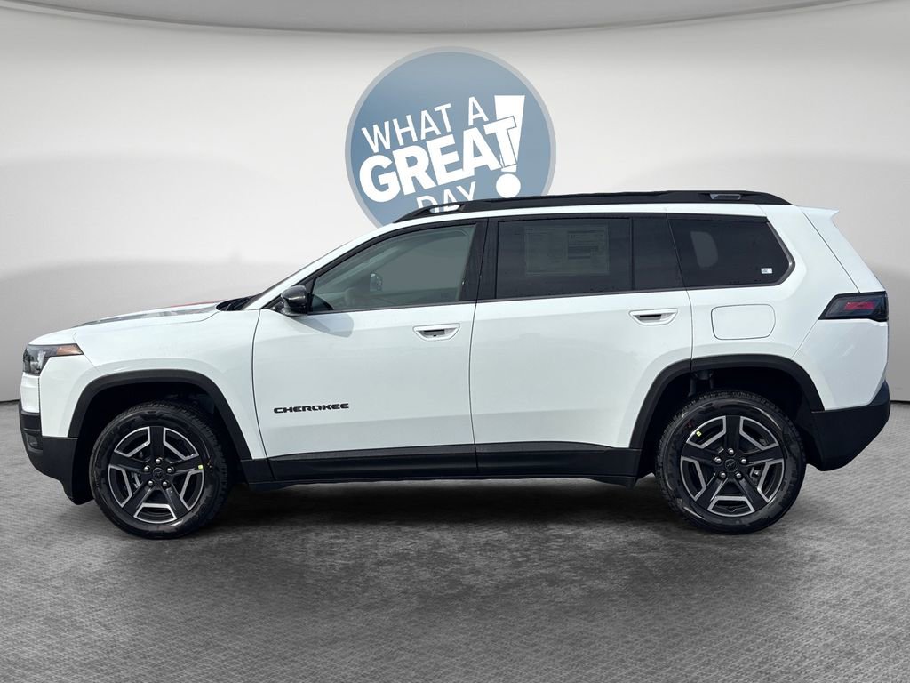 New 2026 Jeep Cherokee Laredo image 7
