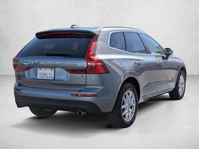Used 2021 Volvo XC60 T6 Momentum image 5