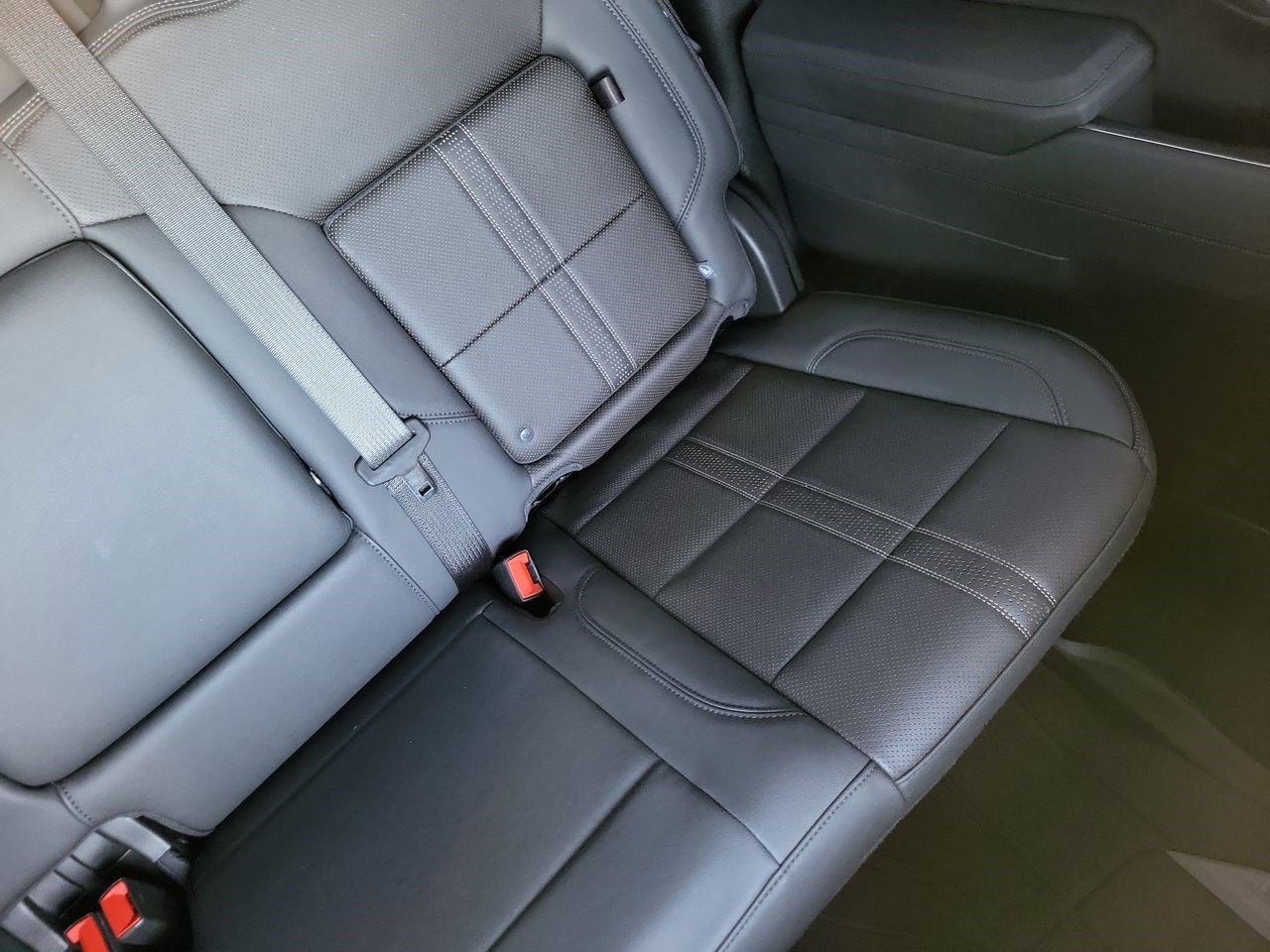 Certified 2025 Chevrolet Silverado 2500 High Country w/ Midnight Edition image 14