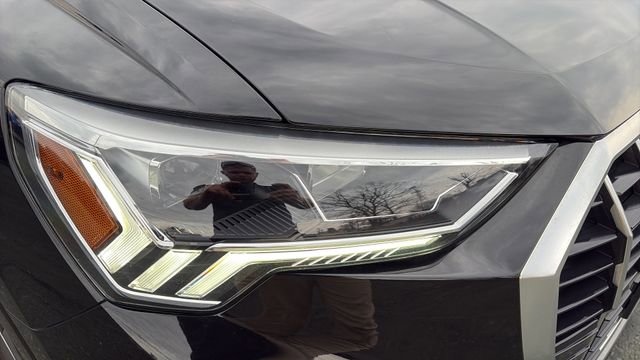 Used 2023 Audi Q3 2.0T Premium Plus w/ Premium Plus Package image 9