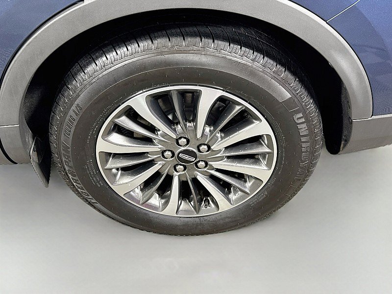 Used 2019 Lincoln Nautilus Select w/ Cargo Utility Package FWD image 30