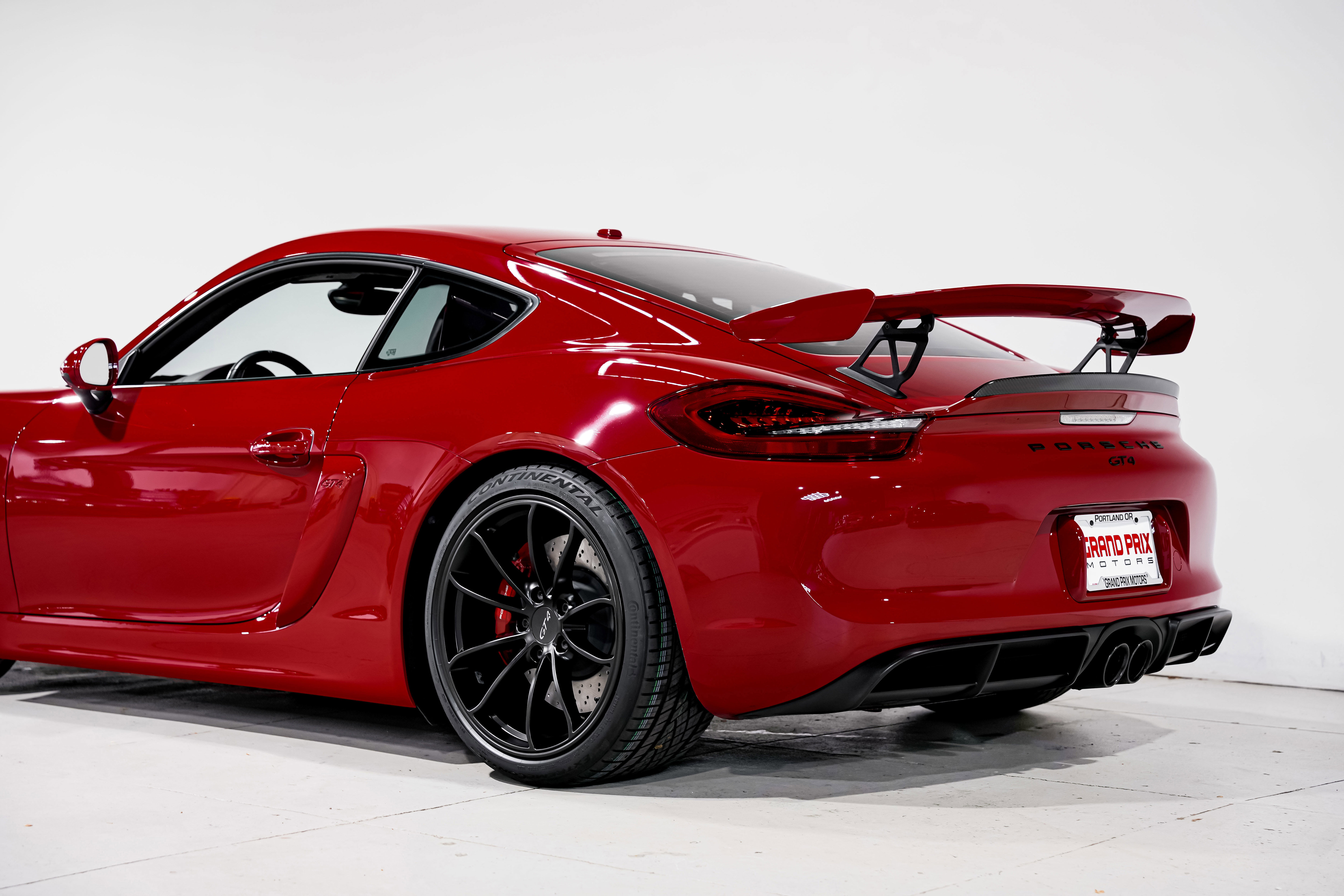 Used 2016 Porsche Cayman GT4 RWD image 32