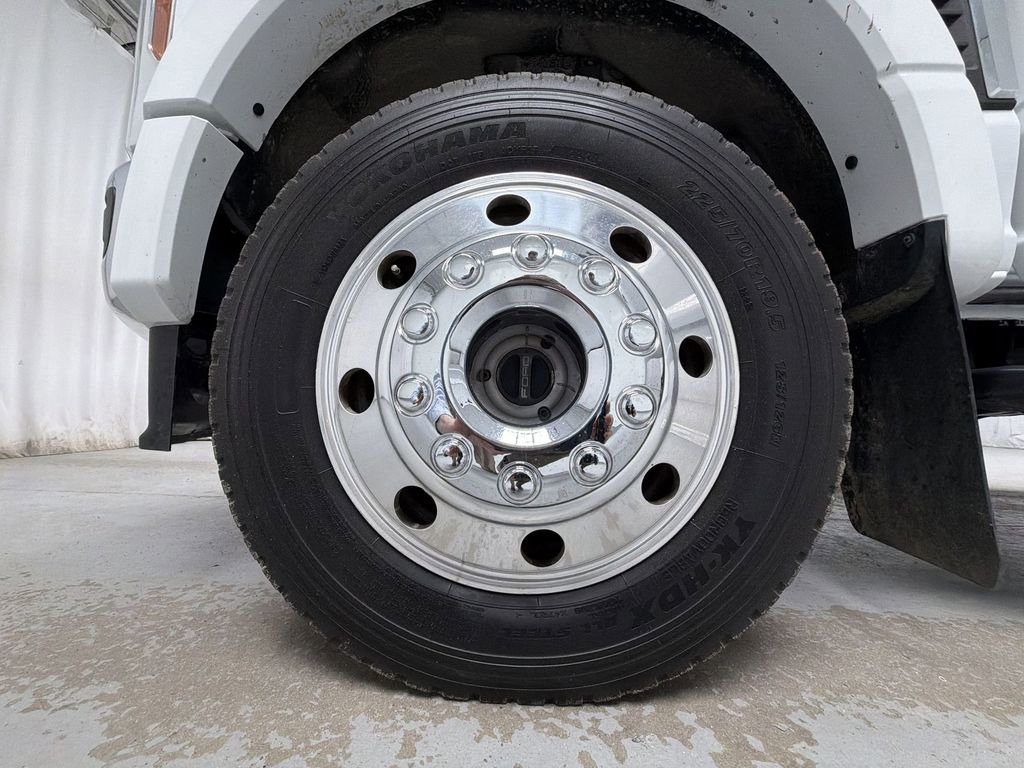 Used 2024 Ford F450 XLT w/ 360-Degree Camera Package AWD/4WD image 9