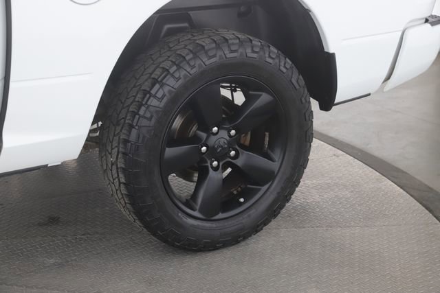 Used 2019 RAM 1500 Express w/ Wheel & Sound Group AWD/4WD image 14
