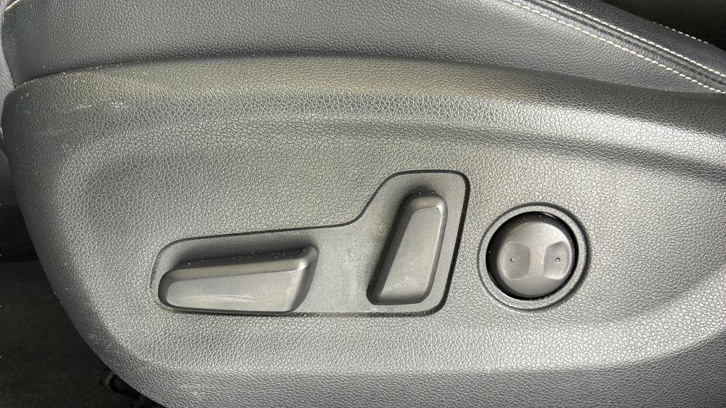 Used 2020 Kia Sportage EX FWD image 23