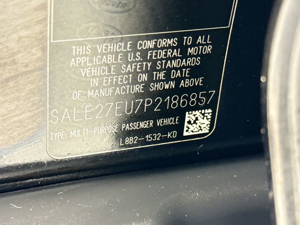 Certified 2023 Land Rover Defender 110 X-Dynamic SE image 34