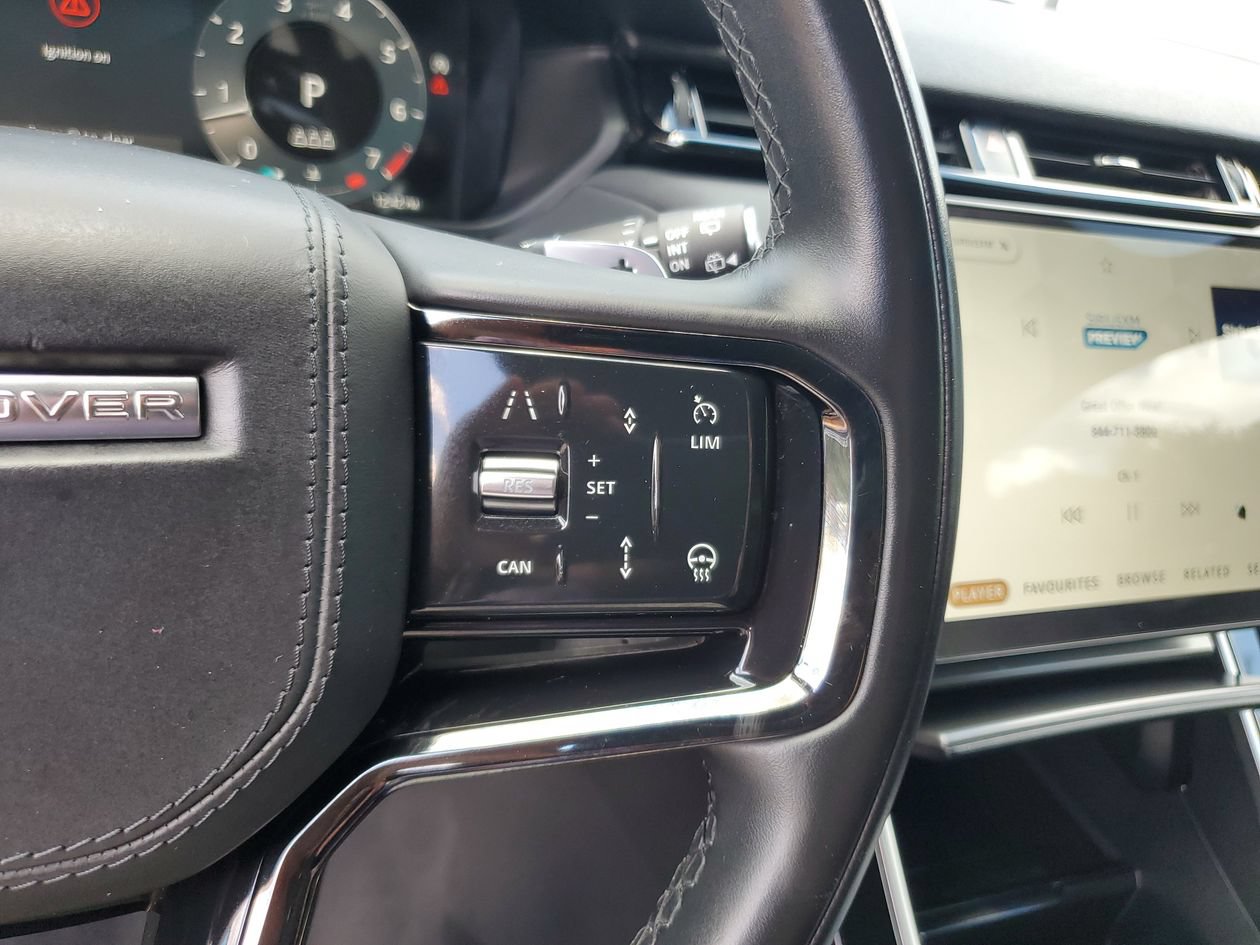 Used 2025 Land Rover Range Rover Velar Dynamic SE AWD/4WD image 25