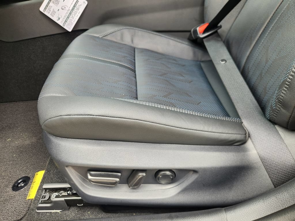 Used 2025 Toyota Camry XSE w/ Premium Plus Package FWD image 19