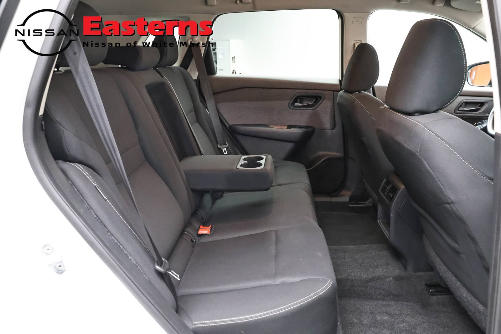Used 2023 Nissan Rogue S AWD/4WD image 23