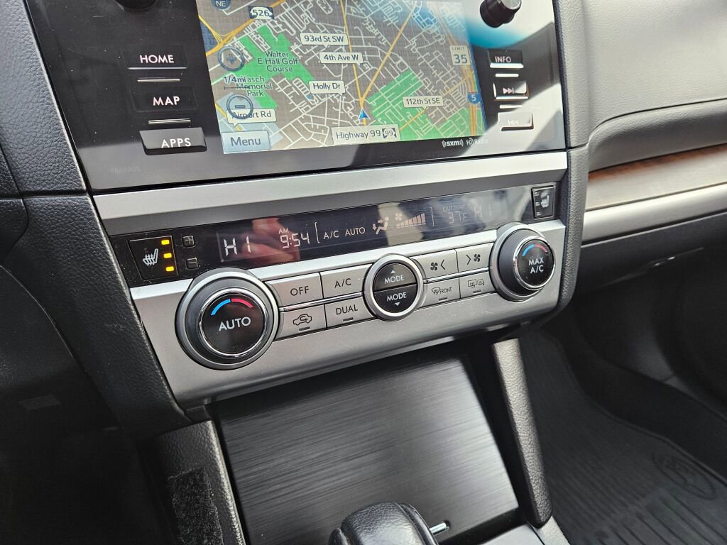 Used 2016 Subaru Outback 3.6R Limited image 27