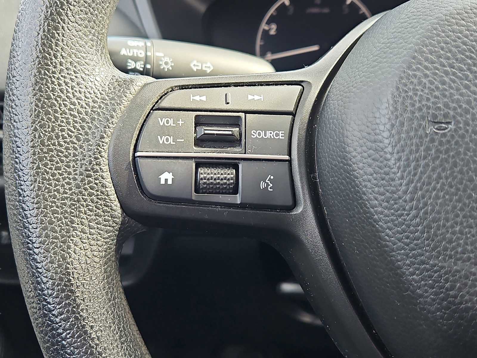 Certified 2023 Honda HR-V LX image 19