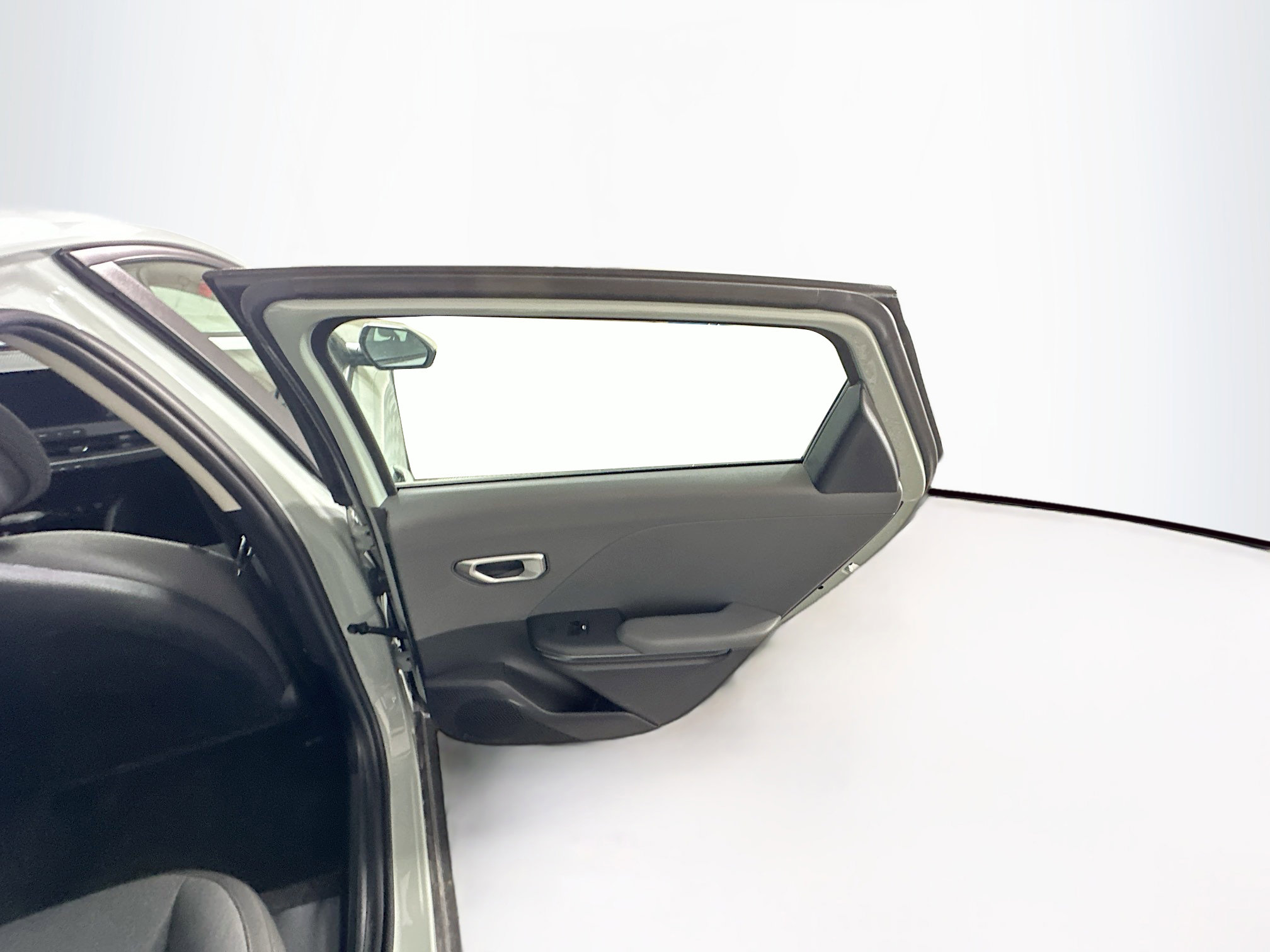 Used 2025 Kia K4 LXS image 29