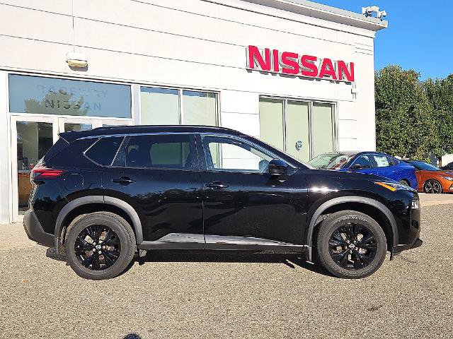 Certified 2023 Nissan Rogue SV w/ SV Premium B Package AWD/4WD image 8